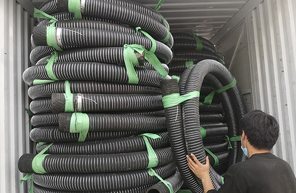 鎧裝橡膠管生產廠家.jpg 鎧裝橡膠管生產廠家.jpg